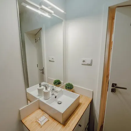 Design Iii By Homing Apartment *