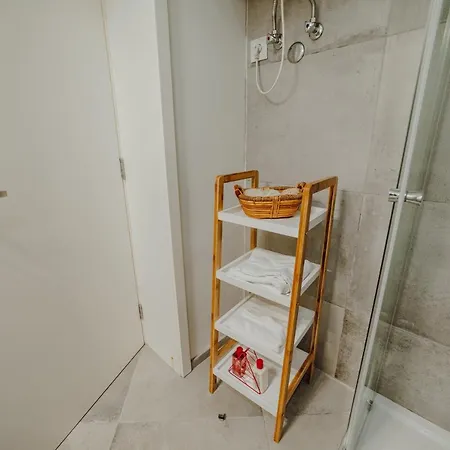 Design Iii By Homing Apartment Porto