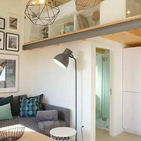 Design Iii By Homing Oporto