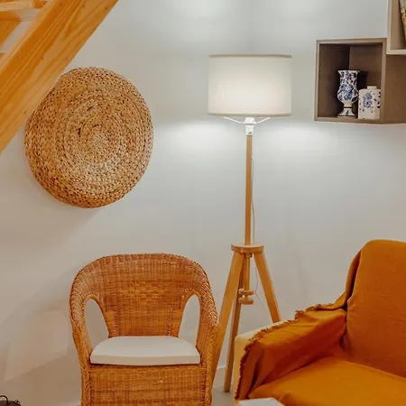Design Iii By Homing Oporto